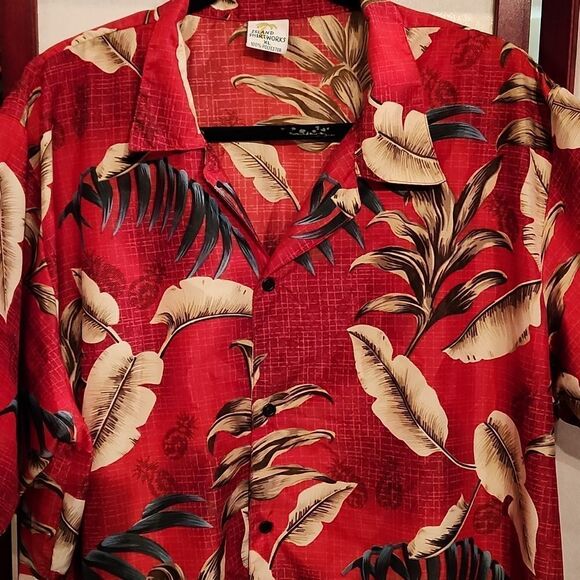 Island Shirtworks XL Hawaiian Button Up Top - Picture 3 of 7